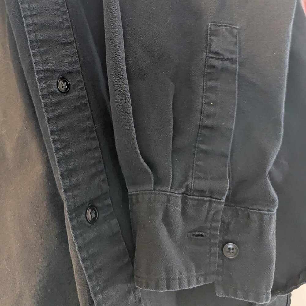 CHAPS Mens Size L Washed Black Button-Down - Picture 6 of 7